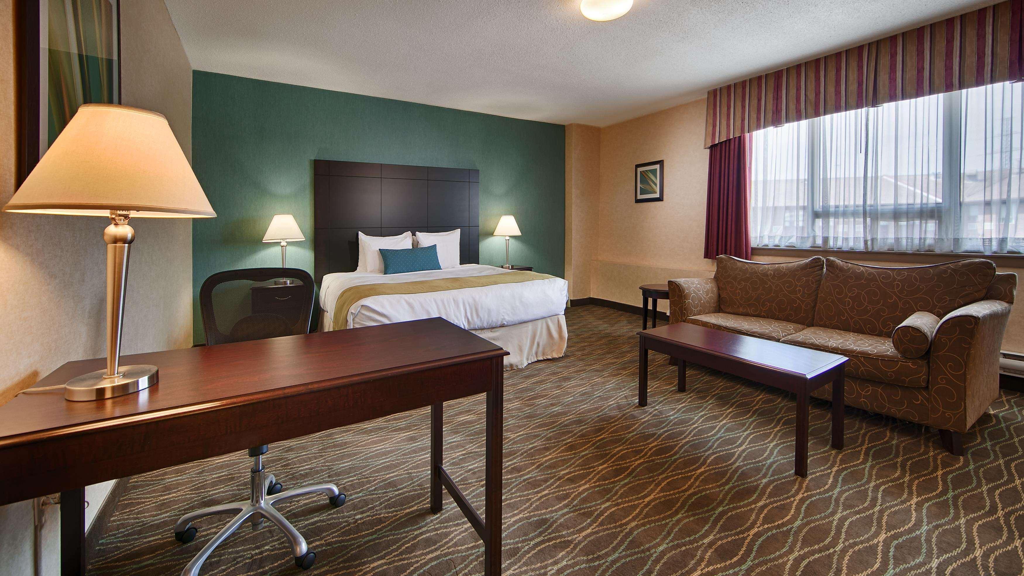 Best Western Plus Durham Hotel & Conference Centre Ошава Экстерьер фото